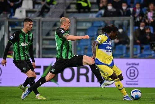 西甲前瞻：巴萨主场迎战瓦伦西亚，莱万状态成疑，蝙蝠军团客场恐难翻身  